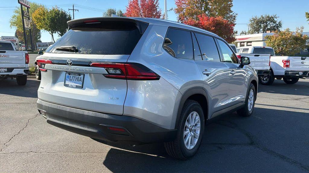 new 2026 Toyota Grand Highlander car, priced at $44,472