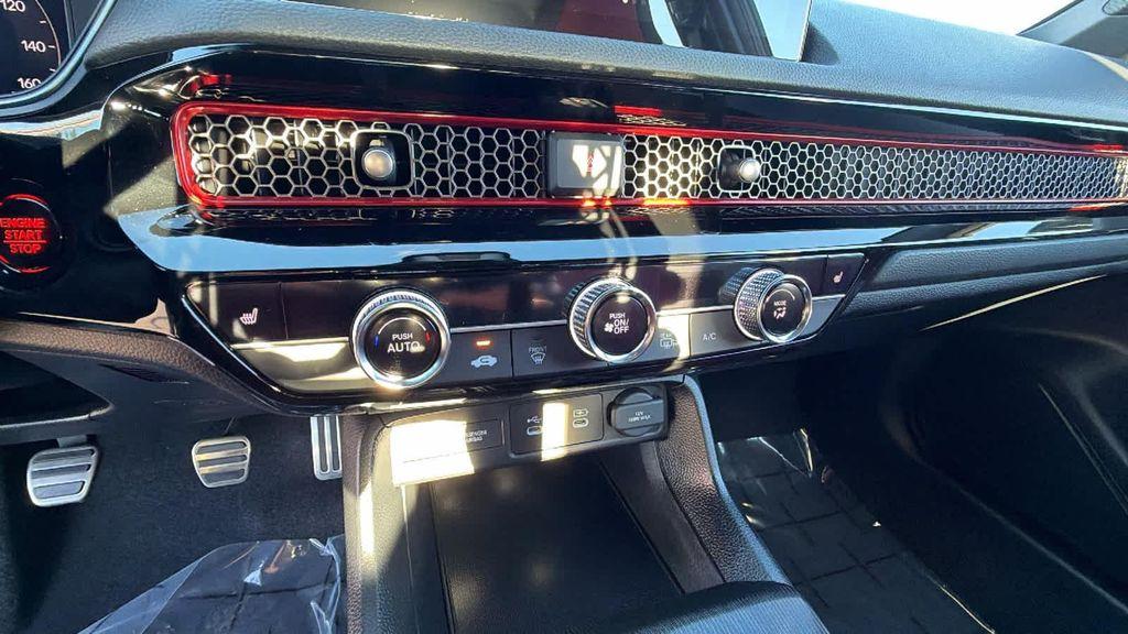 used 2025 Honda Civic Si car, priced at $31,495