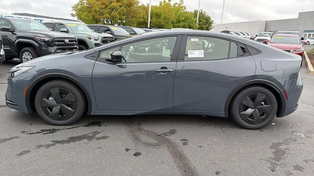 new 2026 Toyota Prius Plug-In Hybrid car, priced at $34,619