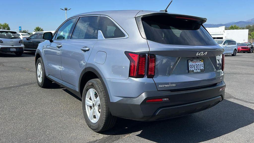 used 2023 Kia Sorento car, priced at $22,995