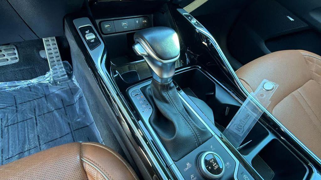 used 2021 Kia Sorento car, priced at $26,995