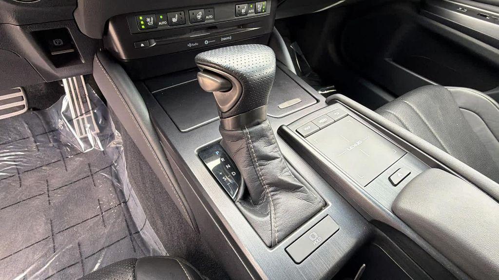 used 2021 Lexus ES 350 car, priced at $32,995