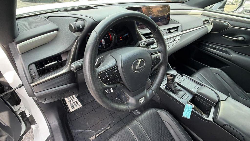 used 2021 Lexus ES 350 car, priced at $32,995