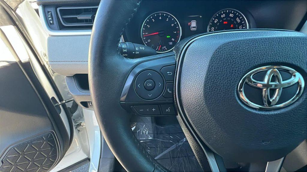 used 2020 Toyota RAV4 car, priced at $22,995