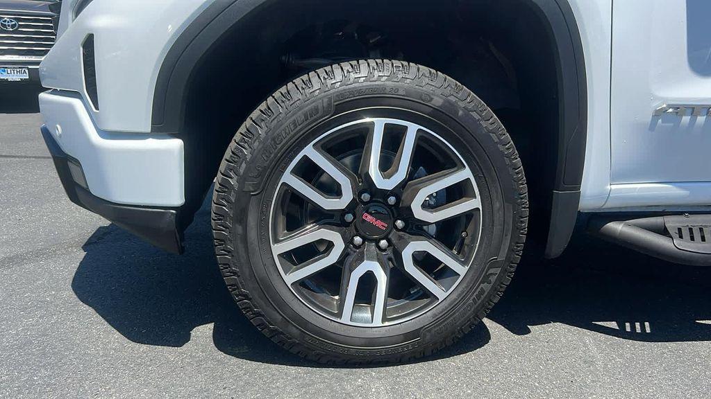 used 2023 GMC Sierra 1500 car, priced at $51,995
