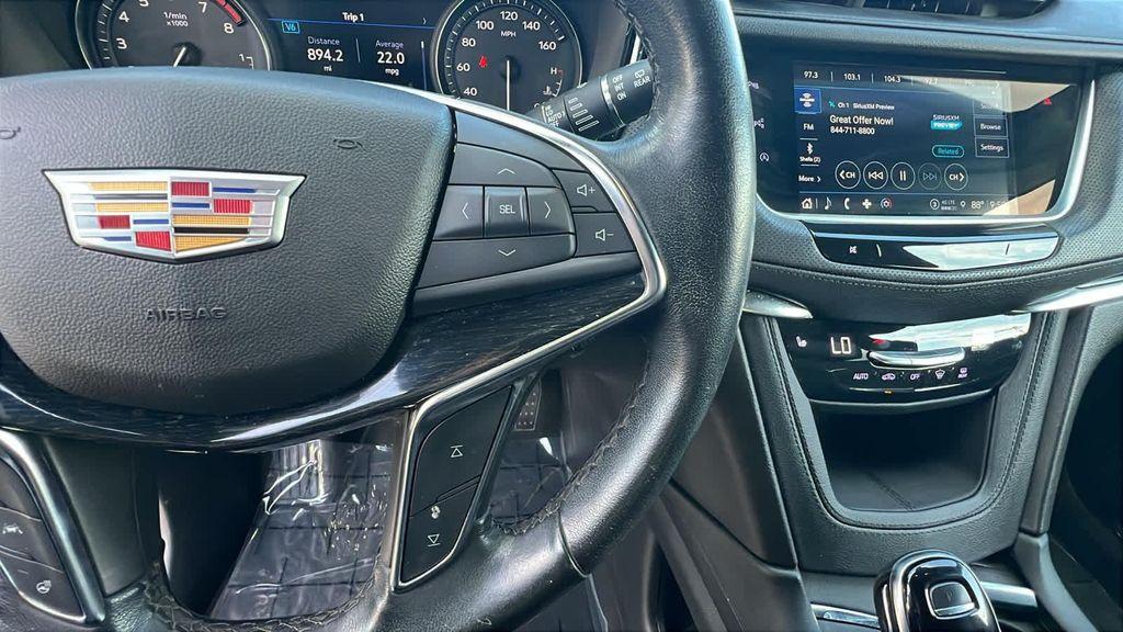 used 2022 Cadillac XT5 car, priced at $33,775