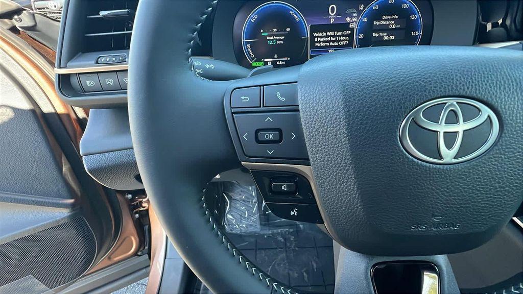 new 2025 Toyota Crown Signia car, priced at $43,043
