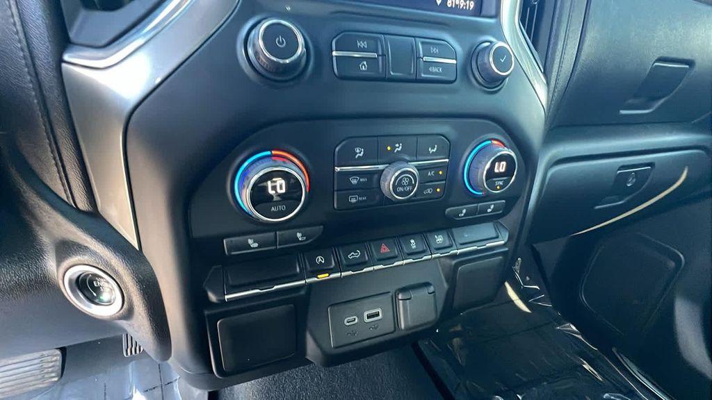 used 2022 Chevrolet Silverado 1500 car, priced at $31,560