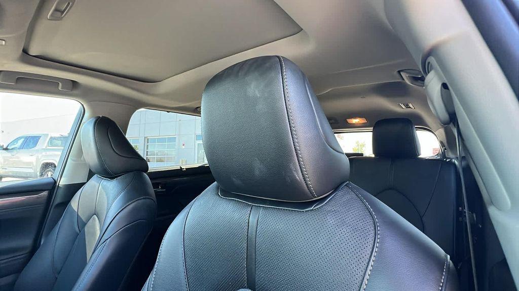 used 2023 Toyota Highlander car, priced at $42,495