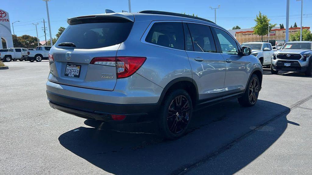 used 2021 Honda Pilot car, priced at $27,495