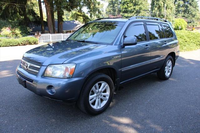 used 2007 Toyota Highlander Hybrid car, priced at $6,995