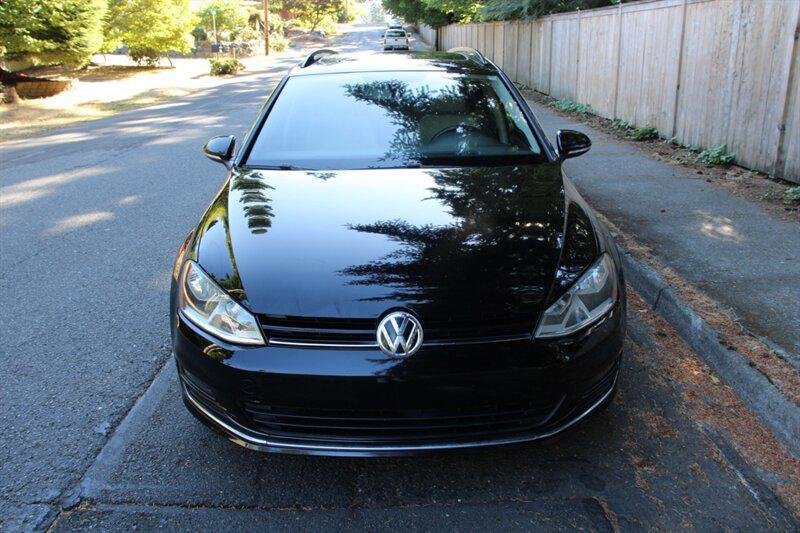 used 2015 Volkswagen Golf SportWagen car, priced at $12,499