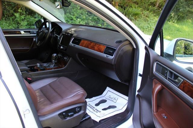 used 2013 Volkswagen Touareg car, priced at $9,995
