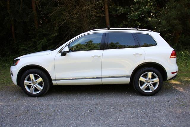 used 2013 Volkswagen Touareg car, priced at $9,995