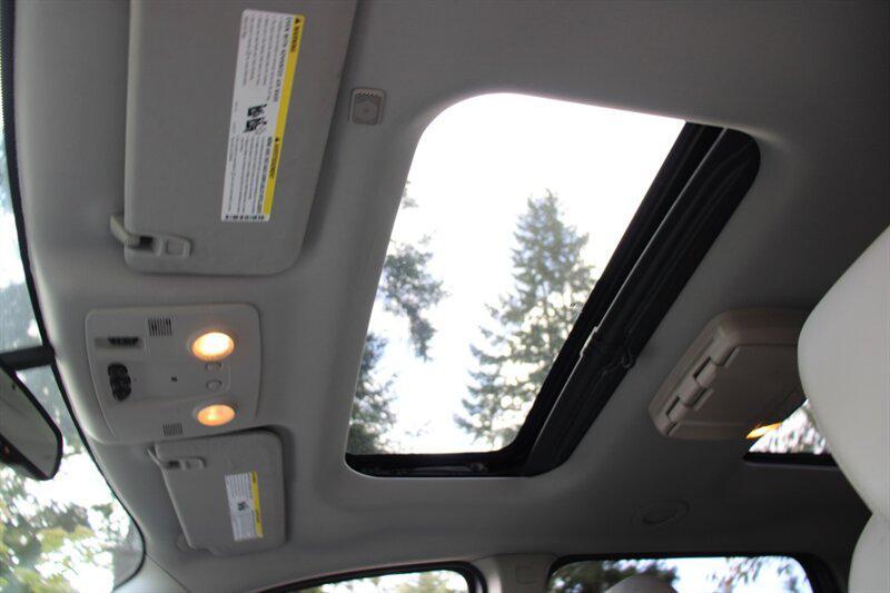 used 2014 Chevrolet Traverse car, priced at $10,995