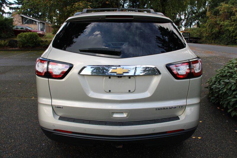 used 2014 Chevrolet Traverse car, priced at $10,995