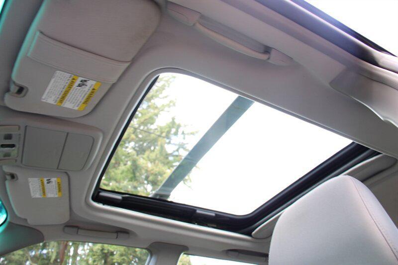 used 2009 Subaru Legacy car, priced at $4,995