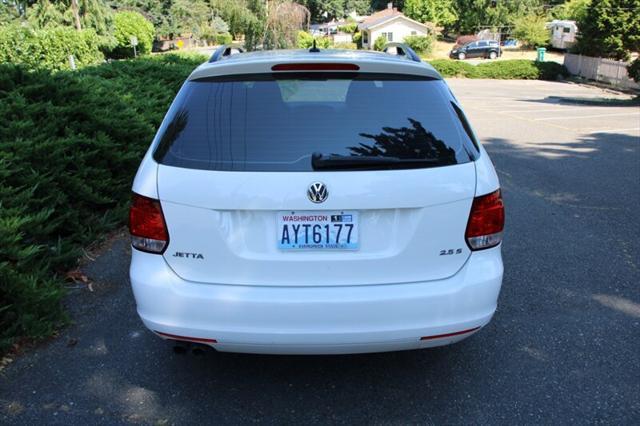 used 2013 Volkswagen Jetta SportWagen car, priced at $9,499