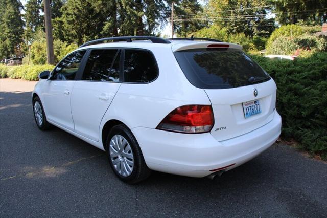 used 2013 Volkswagen Jetta SportWagen car, priced at $9,499