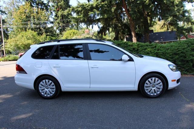 used 2013 Volkswagen Jetta SportWagen car, priced at $9,499