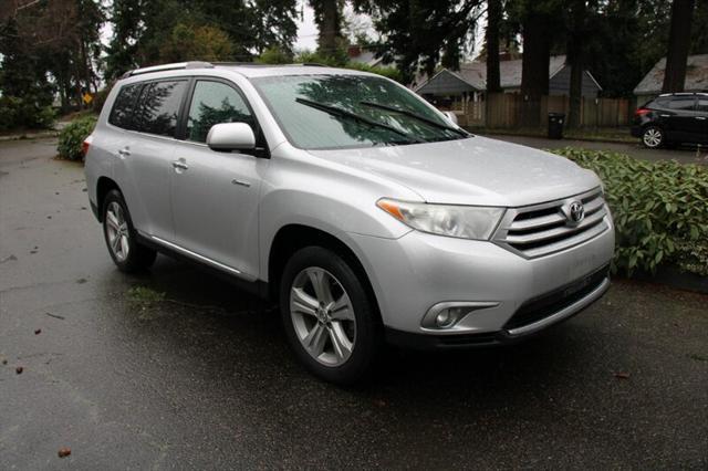 used 2013 Toyota Highlander car, priced at $12,912