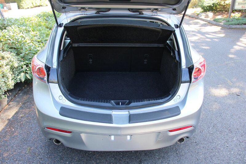 used 2010 Mazda Mazda3 car, priced at $7,995