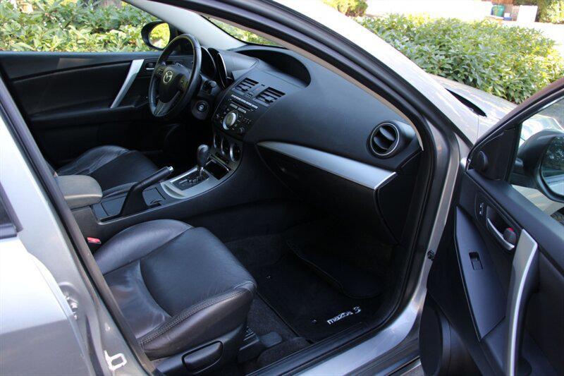 used 2010 Mazda Mazda3 car, priced at $7,995