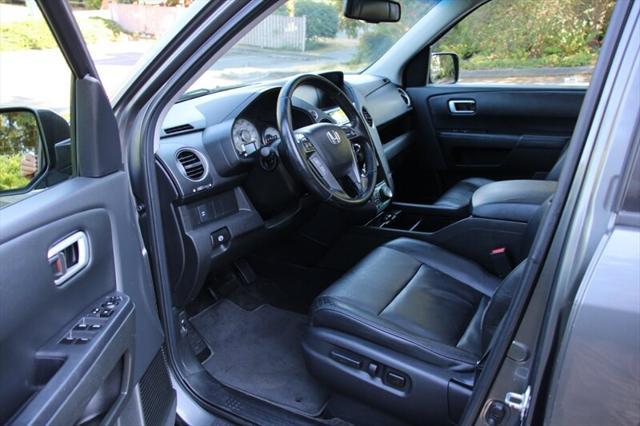 used 2011 Honda Pilot car, priced at $8,899