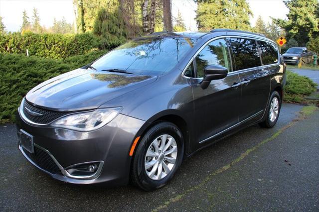 used 2017 Chrysler Pacifica car, priced at $11,999