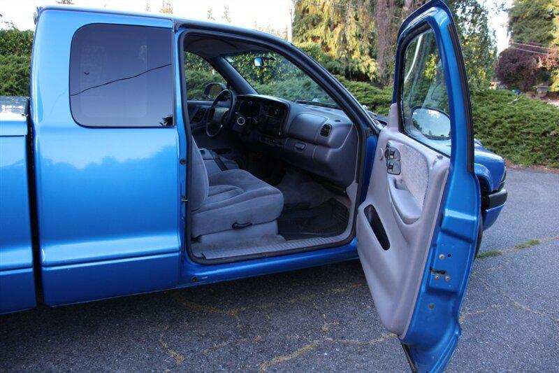 used 1998 Dodge Dakota car, priced at $9,499