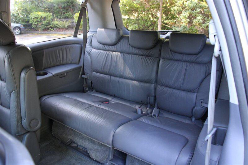 used 2006 Honda Odyssey car, priced at $4,699
