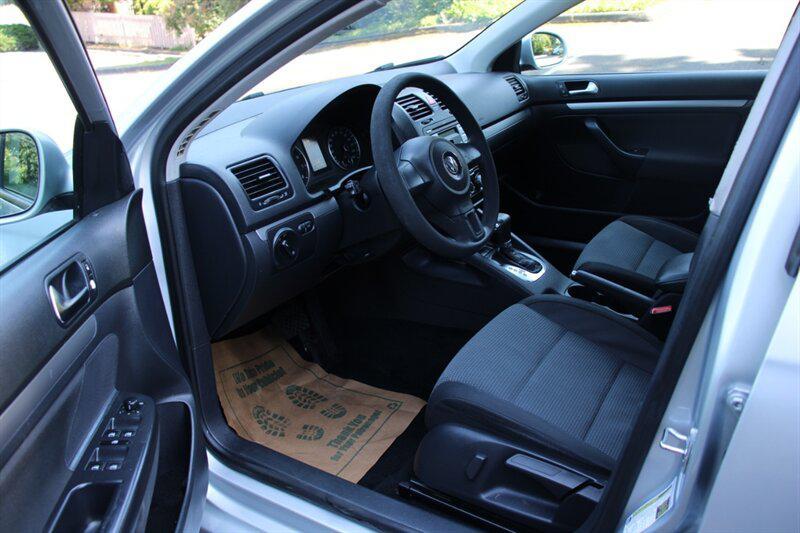 used 2010 Volkswagen Jetta car, priced at $5,995