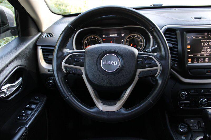 used 2014 Jeep Cherokee car, priced at $10,495