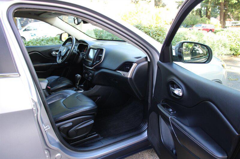 used 2014 Jeep Cherokee car, priced at $10,495