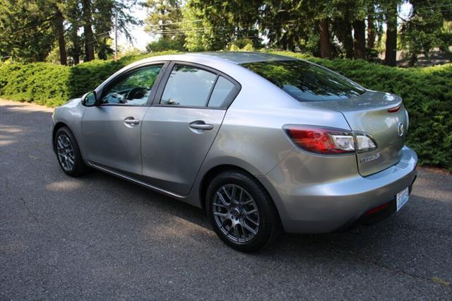 used 2011 Mazda Mazda3 car, priced at $5,995