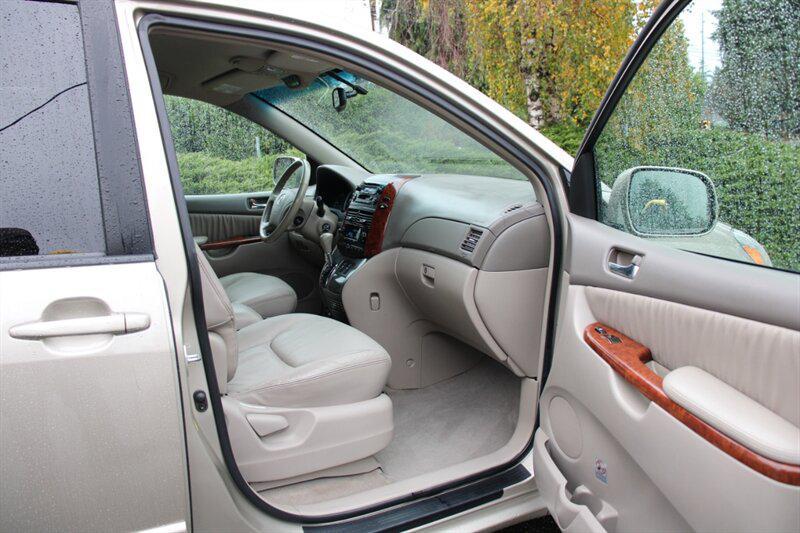 used 2004 Toyota Sienna car, priced at $7,995