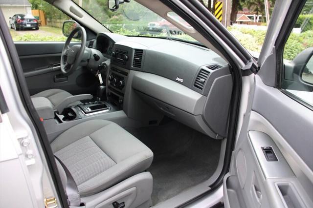 used 2005 Jeep Grand Cherokee car, priced at $5,499