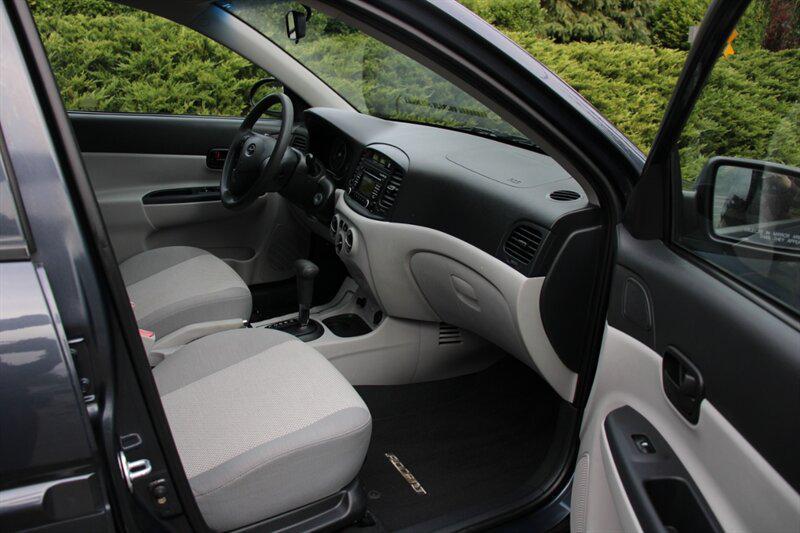 used 2009 Hyundai Accent car, priced at $5,499