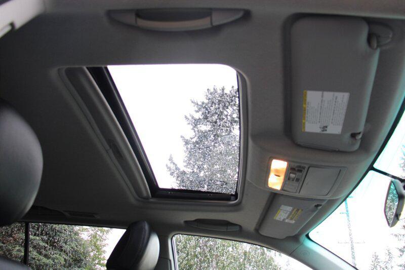 used 2009 Toyota Highlander car, priced at $9,995