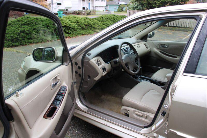 used 2002 Honda Accord car, priced at $4,499