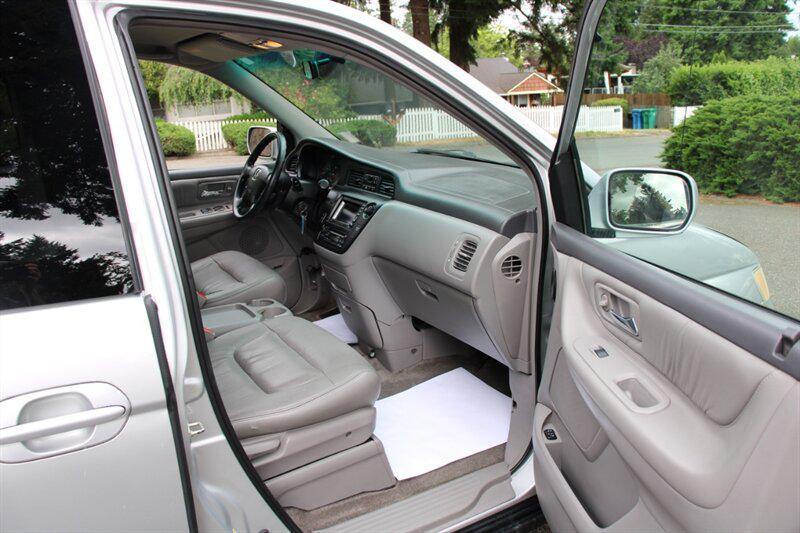 used 2004 Honda Odyssey car, priced at $3,995