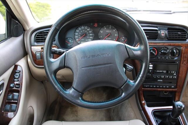 used 2000 Subaru Outback car, priced at $4,499