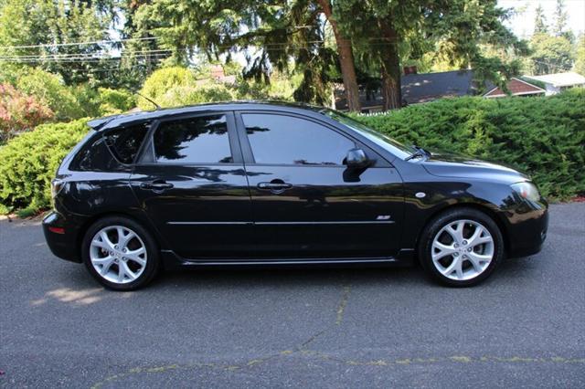 used 2007 Mazda Mazda3 car, priced at $4,995