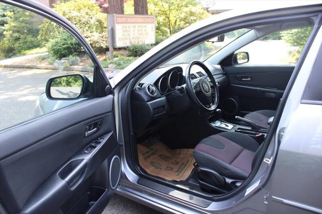 used 2005 Mazda Mazda3 car, priced at $5,499