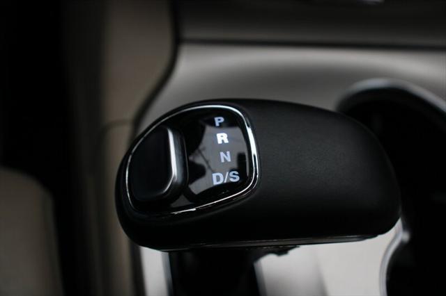 used 2015 Jeep Grand Cherokee car, priced at $8,999