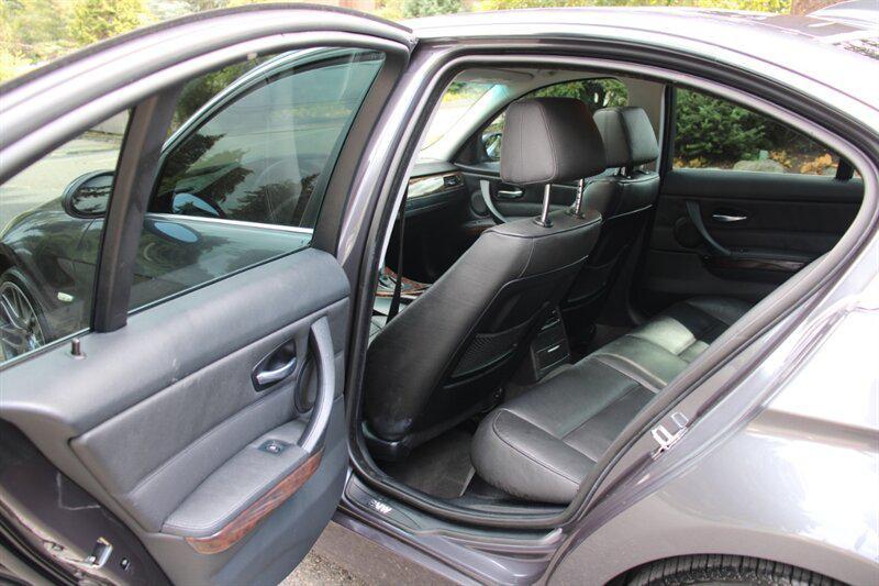 used 2006 BMW 330 car, priced at $6,995