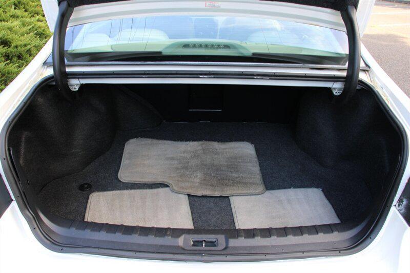 used 2007 Buick Lucerne car, priced at $3,995