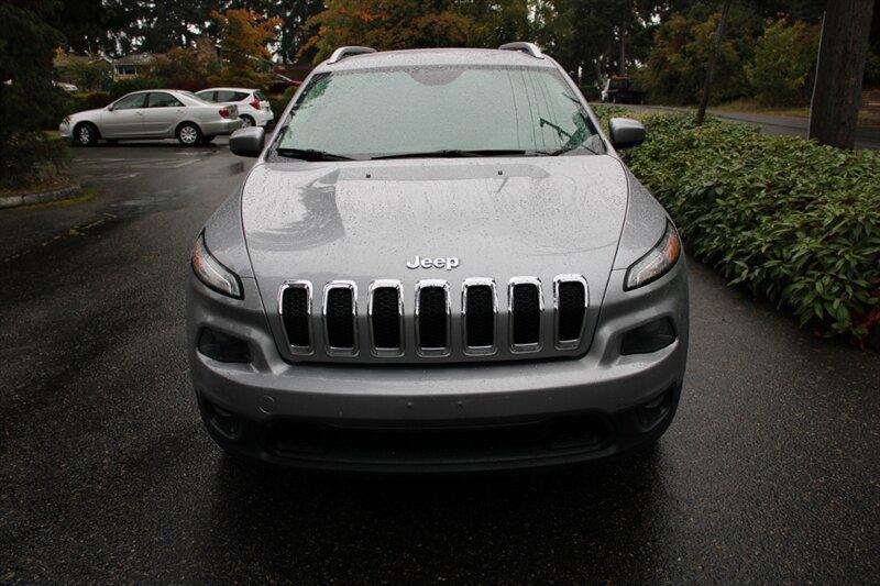 used 2014 Jeep Cherokee car, priced at $7,299