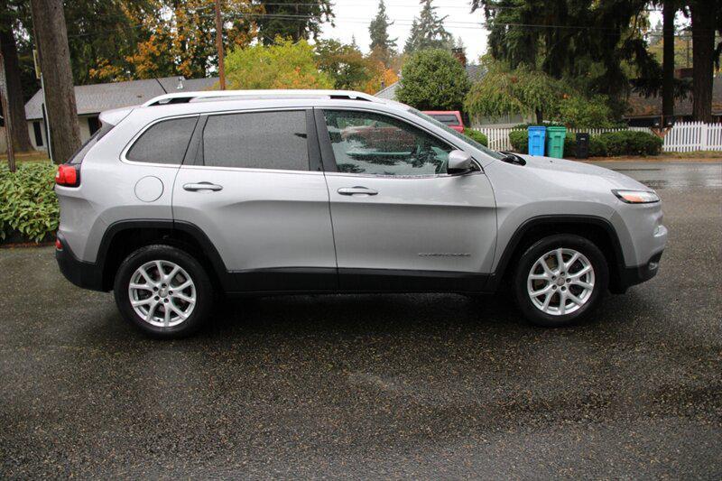 used 2014 Jeep Cherokee car, priced at $7,299