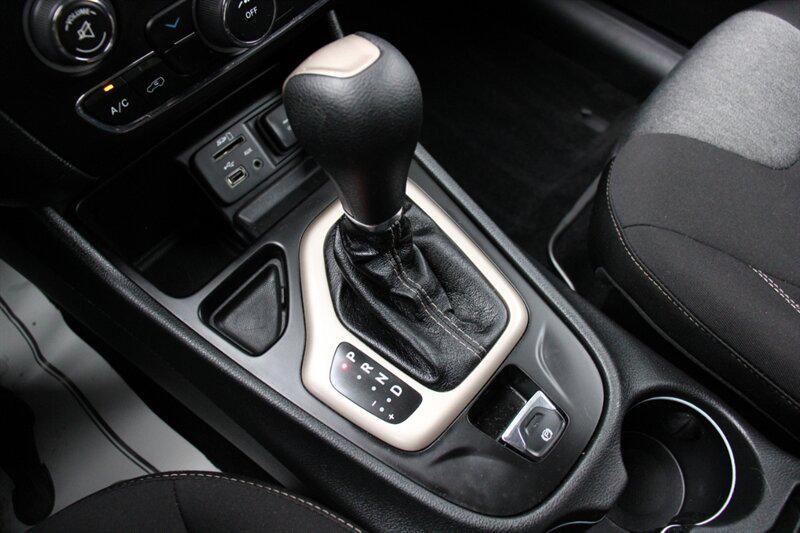 used 2014 Jeep Cherokee car, priced at $7,299